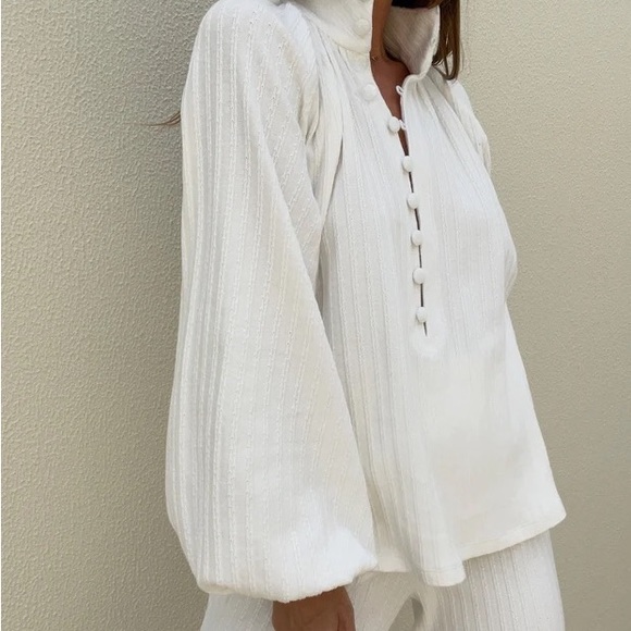 Vita Grace Palma Fine Gauge Sweater in Ivory White - Picture 2 of 15